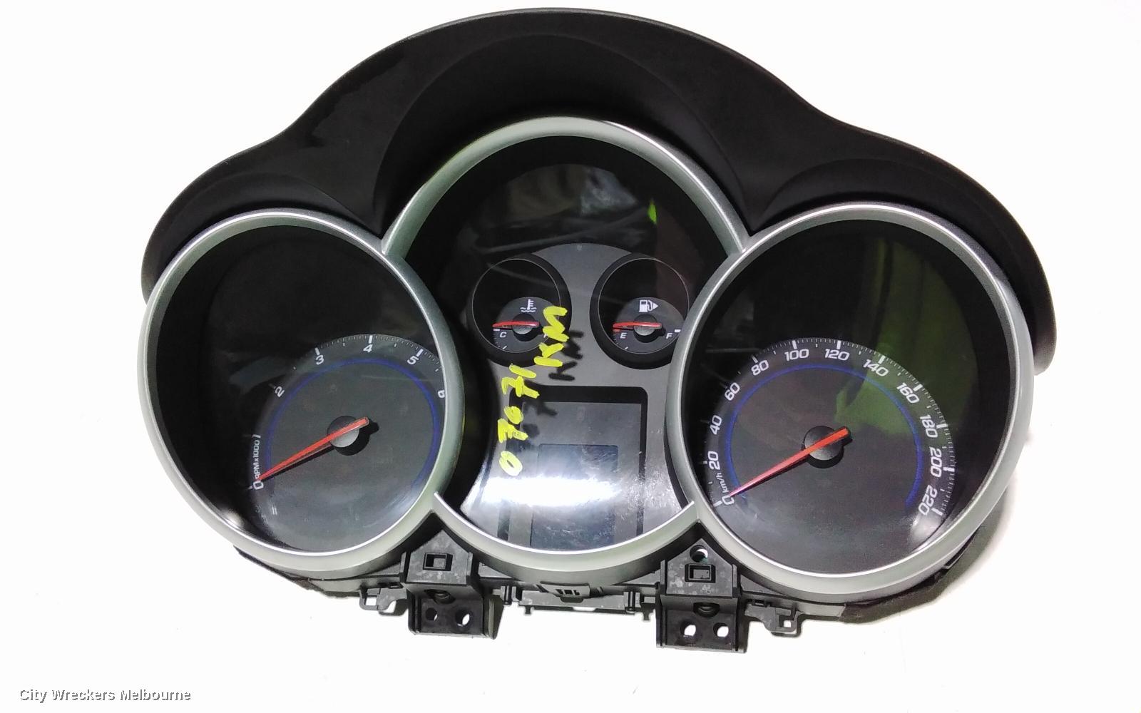 HOLDEN CRUZE INSTRUMENT CLUSTER, INSTRUMENT CLUSTER, PETROL, MANUAL, 1.8, JG, 03/2009 - 02/2011