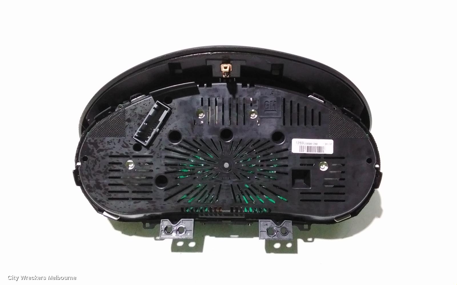 HOLDEN CRUZE INSTRUMENT CLUSTER, INSTRUMENT CLUSTER, PETROL, MANUAL, 1.8, JG, 03/2009 - 02/2011