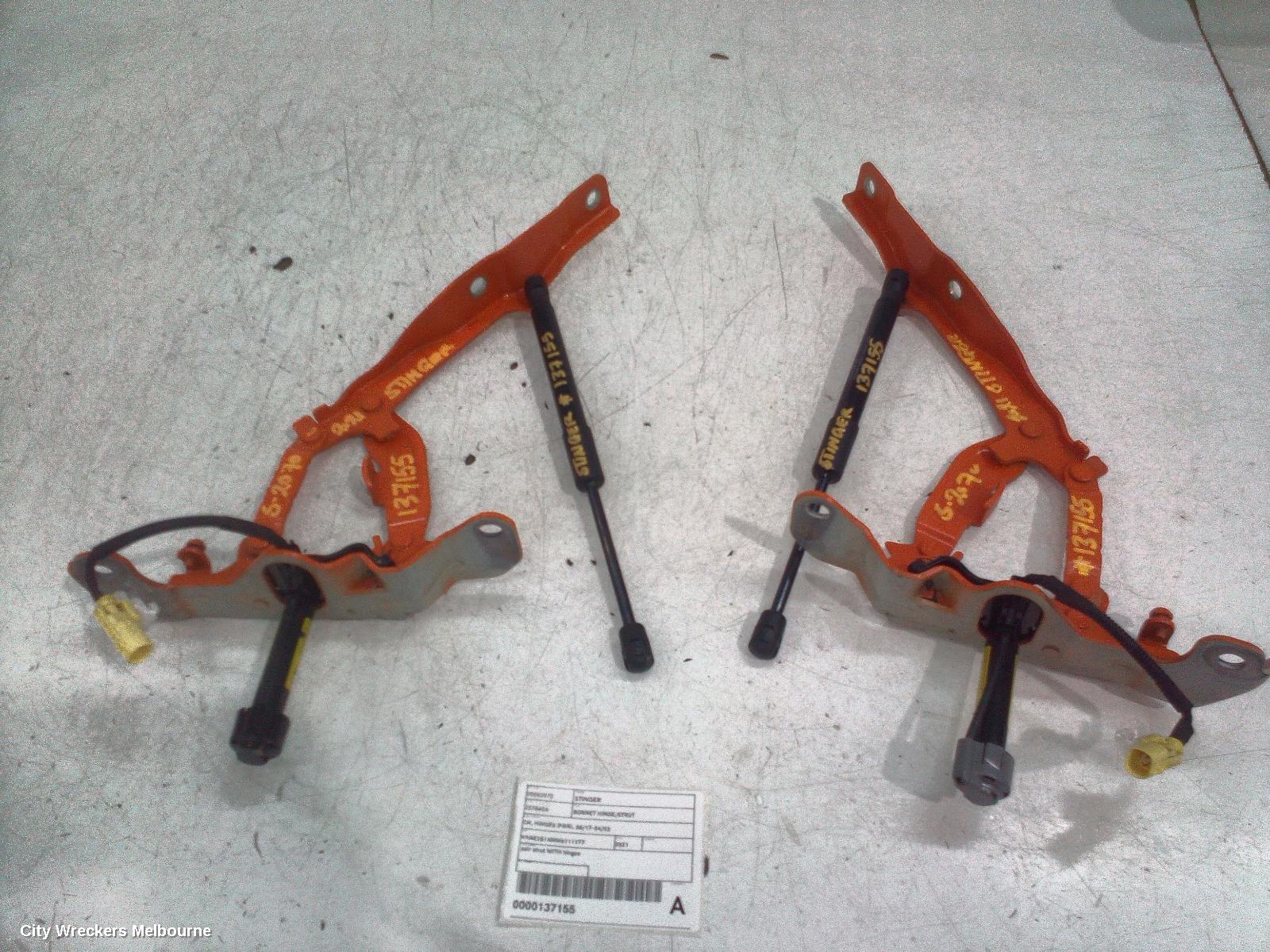 KIA STINGER BONNET HINGE/STRUT, CK, HINGES (PAIR), 06/2017 - 04/2023