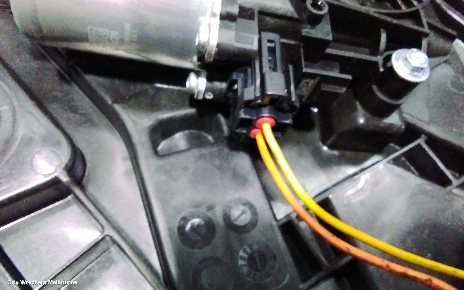 KIA SELTOS LEFT FRONT WINDOW REG/MOTOR, SP2, 07/2019 ONWARDS