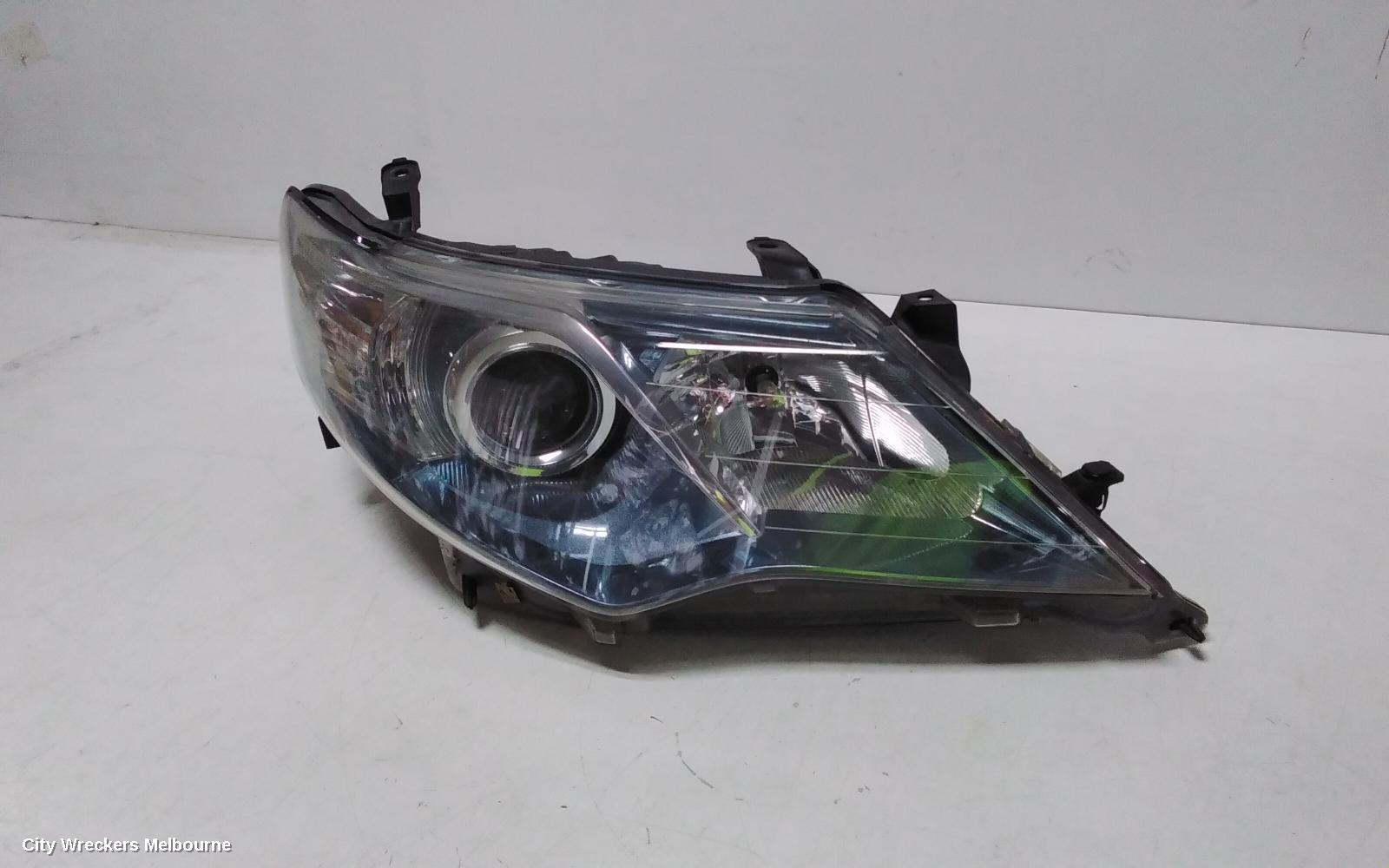 TOYOTA CAMRY RIGHT HEADLAMP, AVV50, HYBRID, CHROME TYPE, 12/2011 - 04/2015