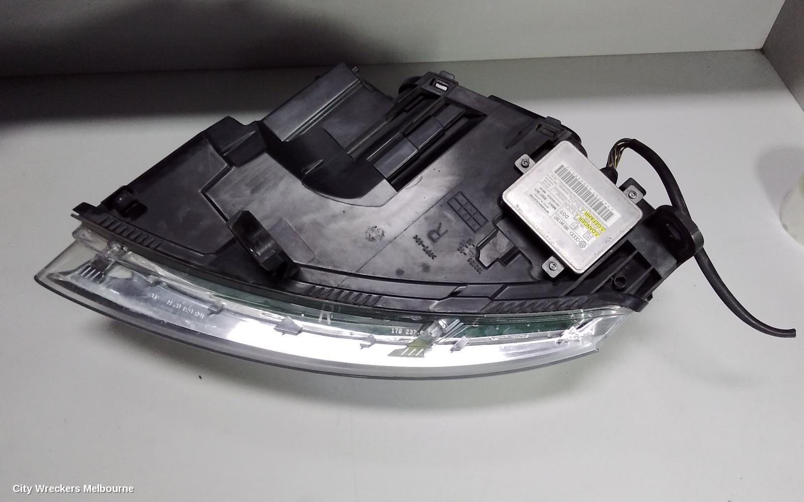AUDI A6 RIGHT HEADLAMP, C6/4F, RS6, XENON TYPE, 10/2008 - 06/2010