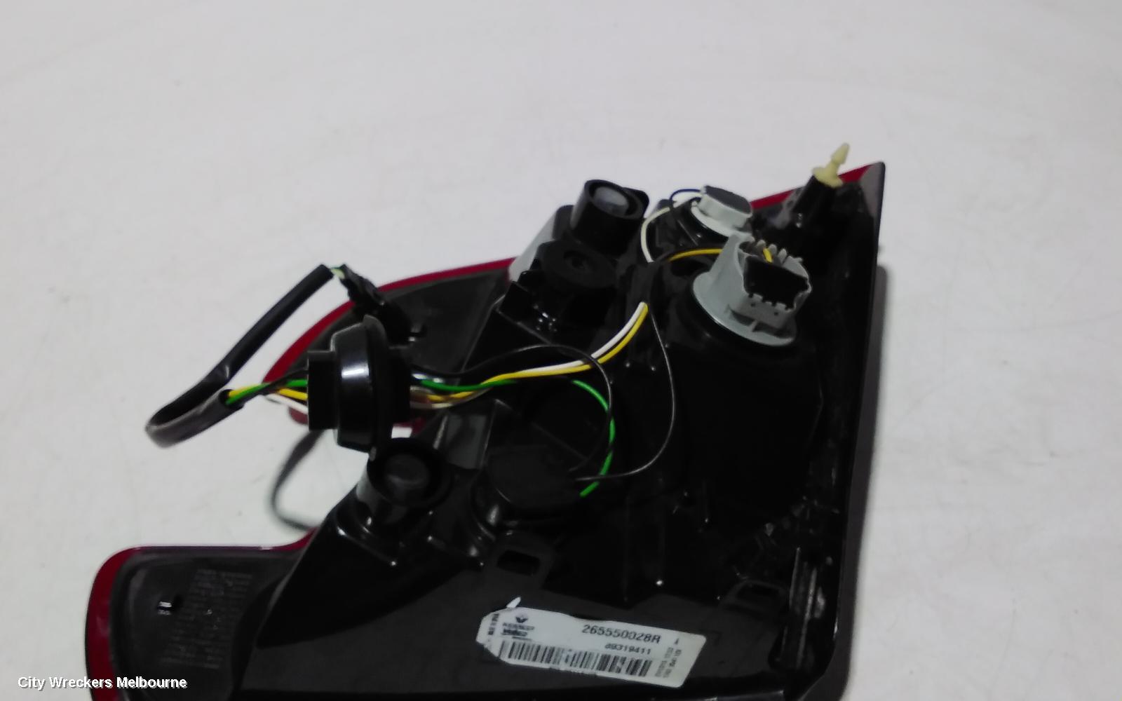 RENAULT MEGANE REAR GARNISH, TAILGATE LAMP (LH SIDE), K95, WAGON, 05/2013 - 05/2016