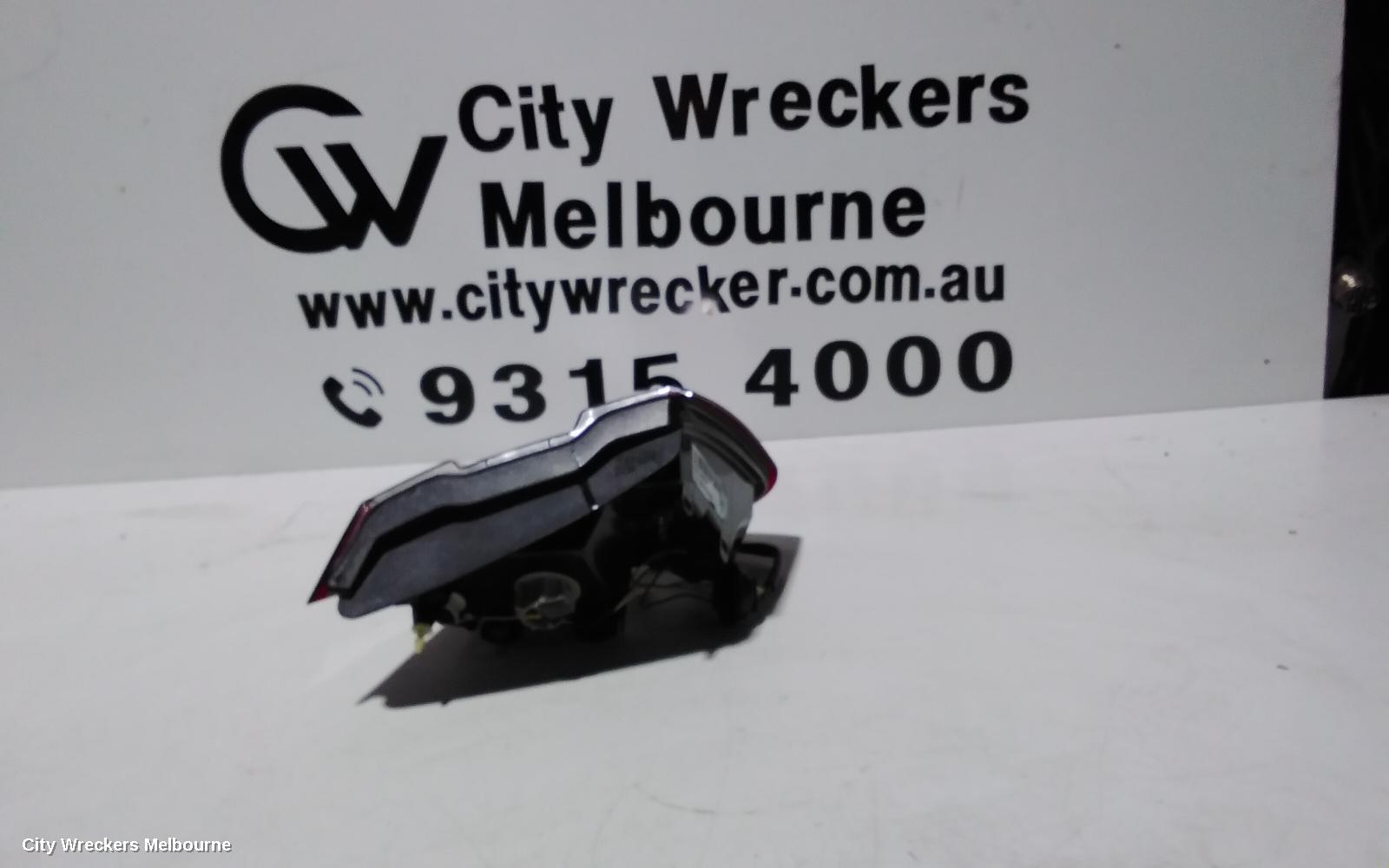 RENAULT MEGANE REAR GARNISH, TAILGATE LAMP (LH SIDE), K95, WAGON, 05/2013 - 05/2016
