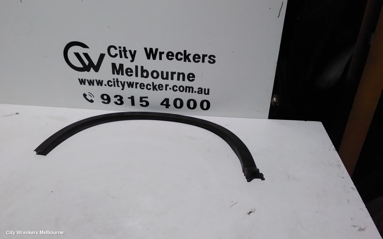 SUZUKI VITARA WHEEL ARCH FLARE, VITARA, LY (VIN TSM), RH FRONT, 06/2015 ONWARDS