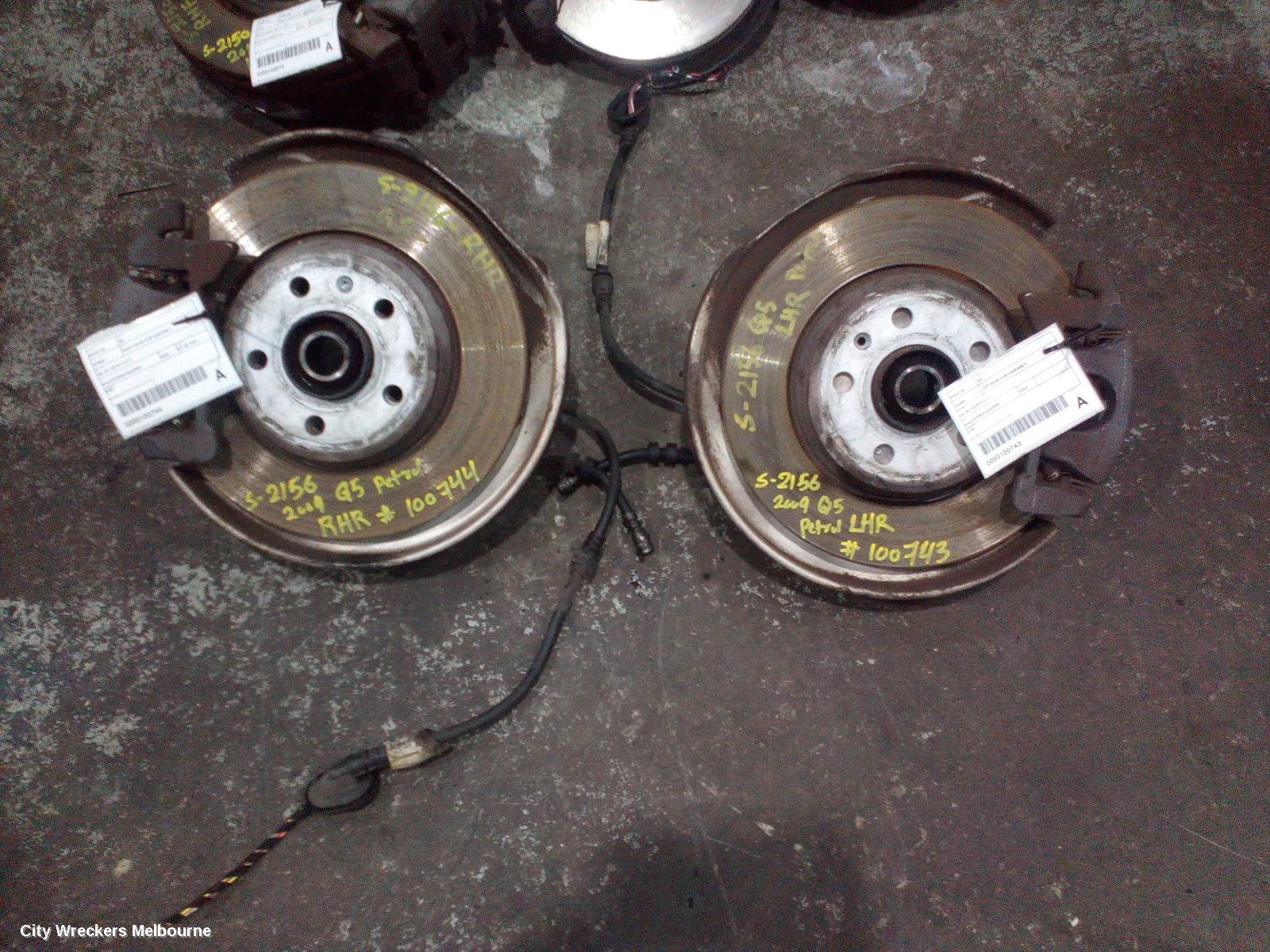 AUDI Q5 LEFT REAR HUB ASSEMBLY, Q5, 8R, 03/2009 - 01/2017