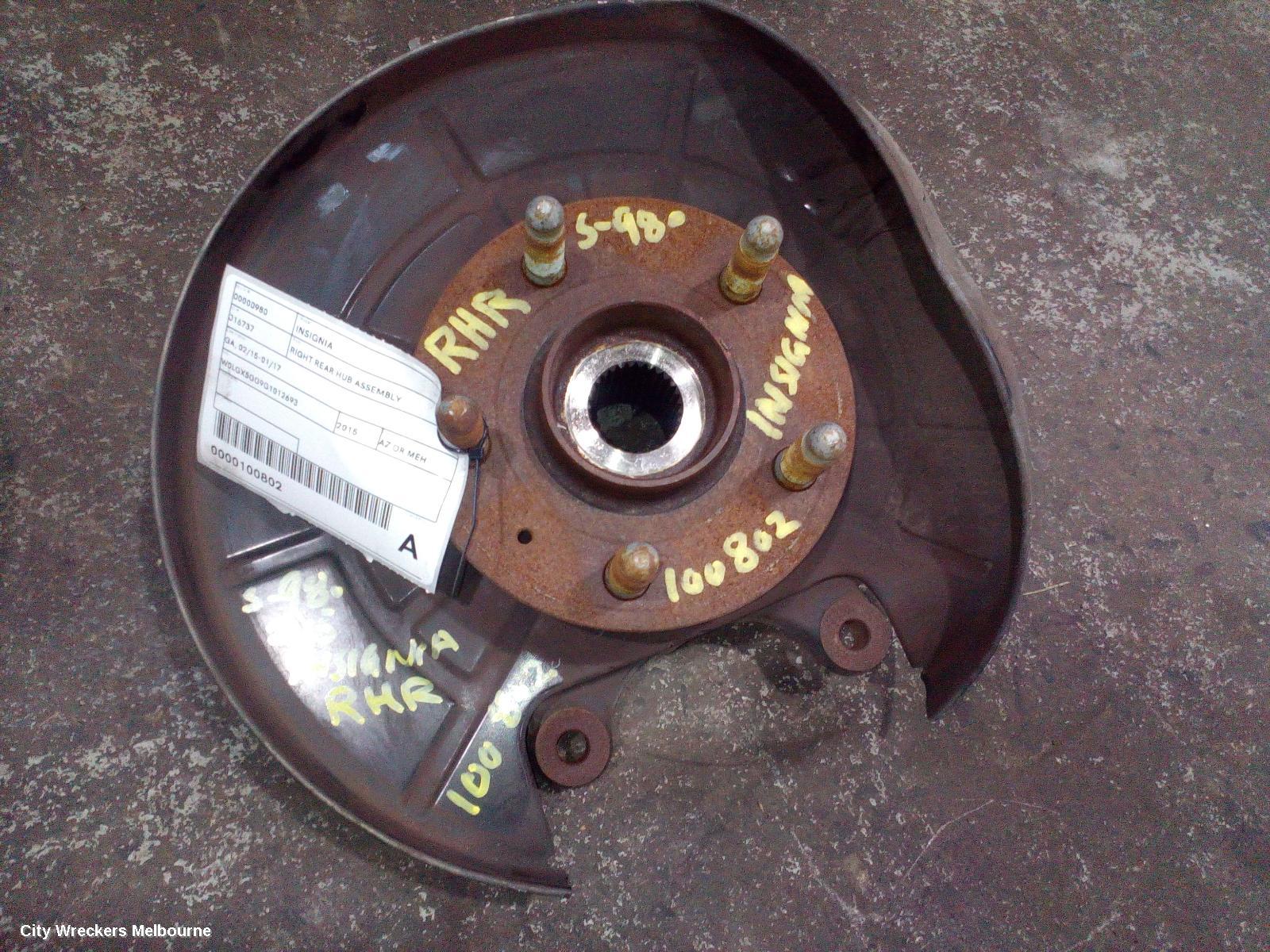HOLDEN INSIGNIA RIGHT REAR HUB ASSEMBLY, GA, 02/2015 - 01/2017