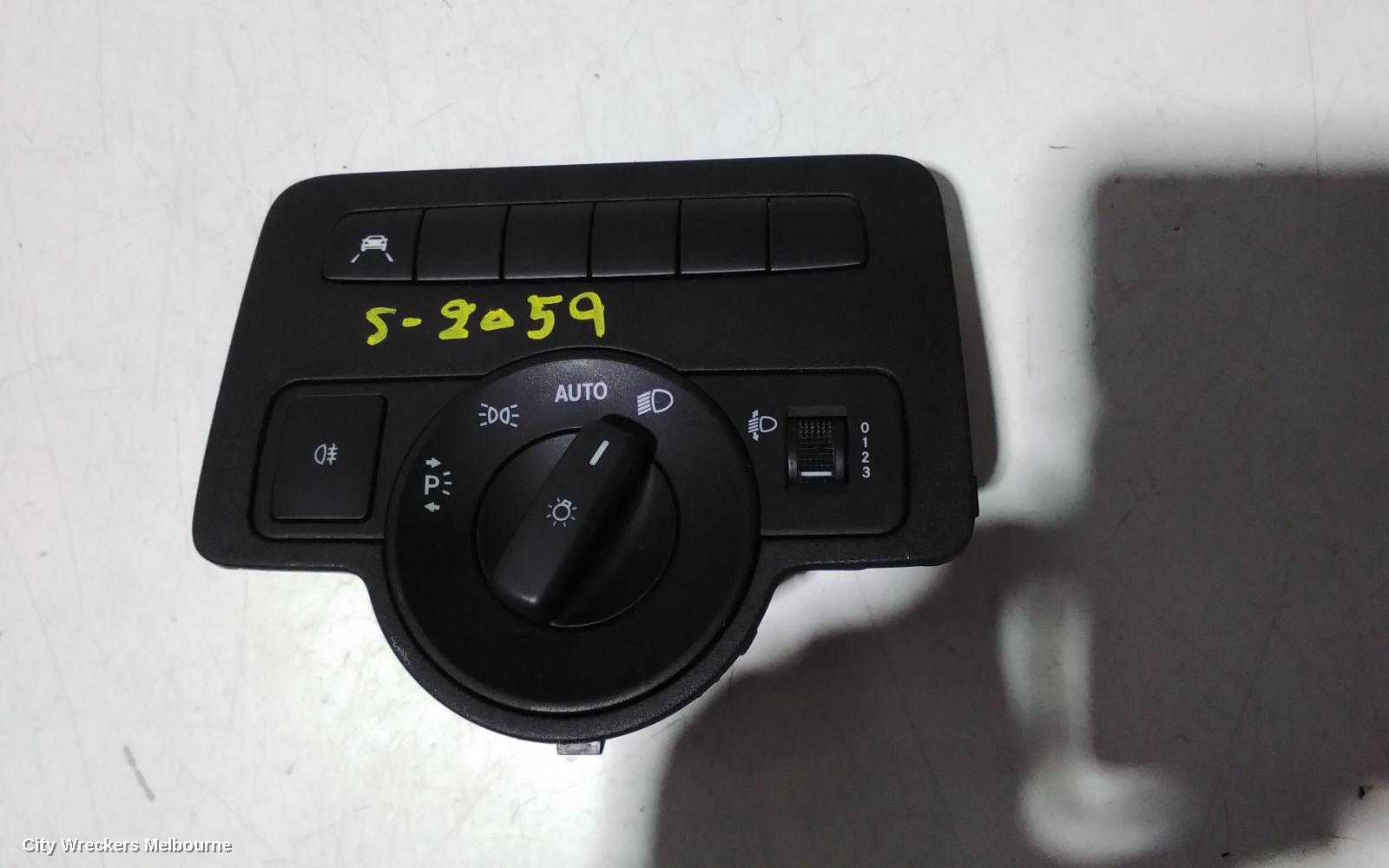 MERCEDES VITO COMBINATION SWITCH, 447, COMBINATION SWITCH ASSY, AUTO T/M, 03/2015 ONWARDS