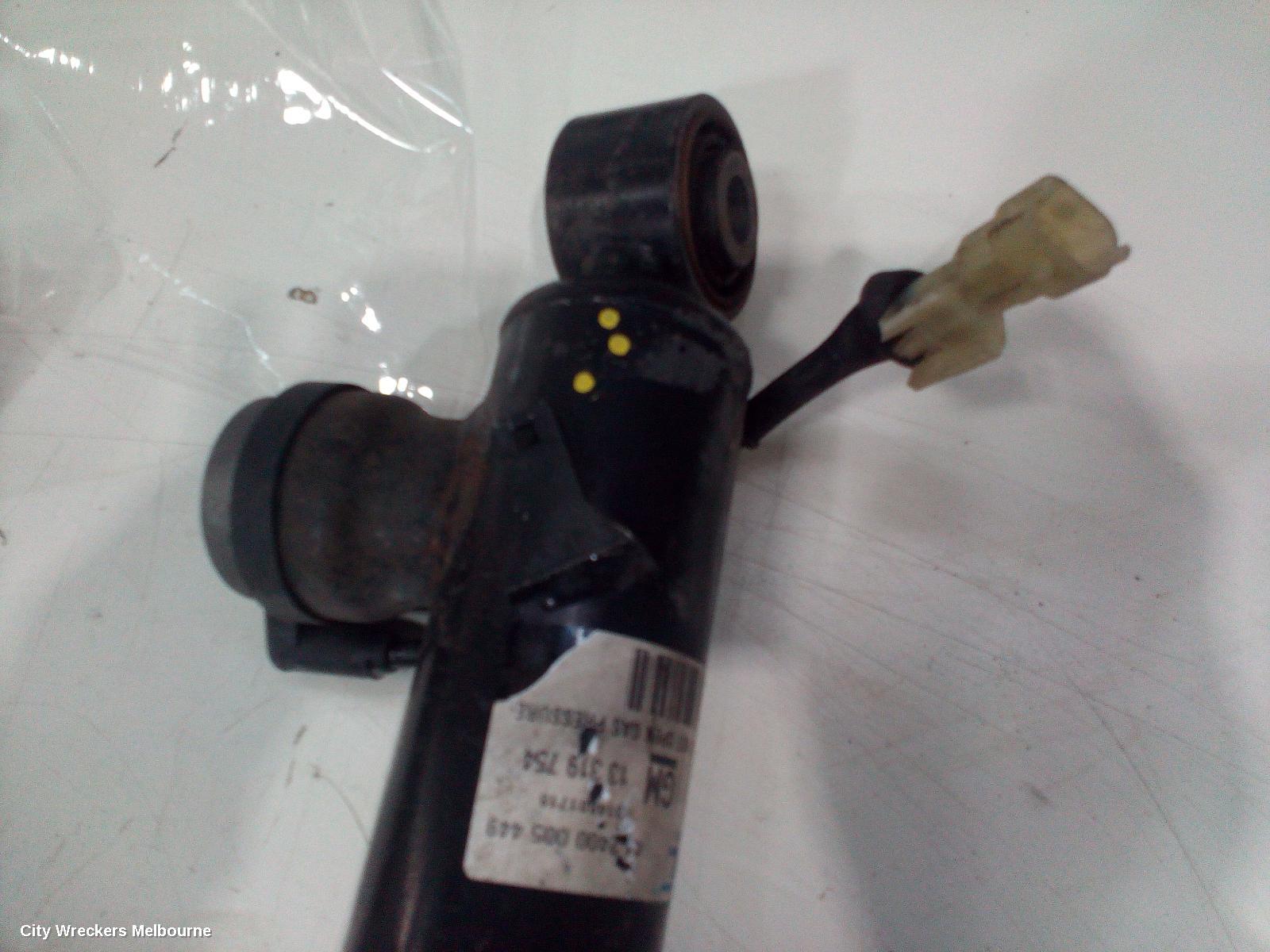 HOLDEN INSIGNIA RIGHT REAR STRUT, GA, 02/2015 - 01/2017