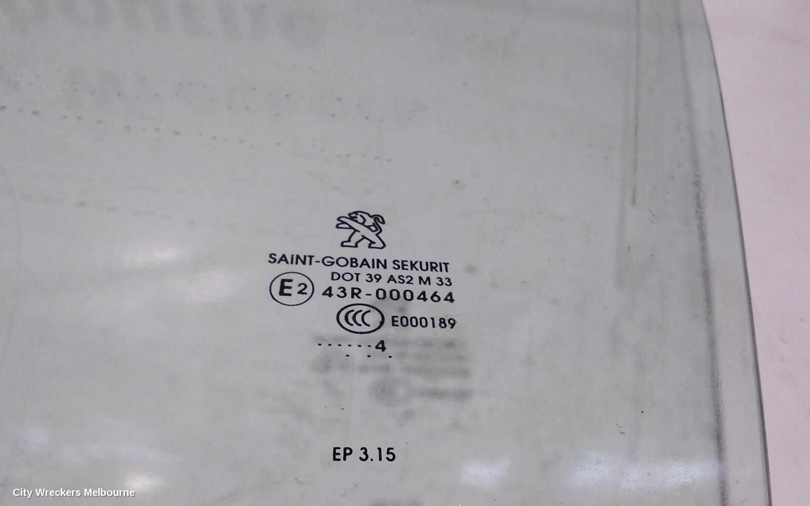 PEUGEOT 2008 LEFT FRONT DOOR WINDOW, A94, 10/2013 - 12/2018