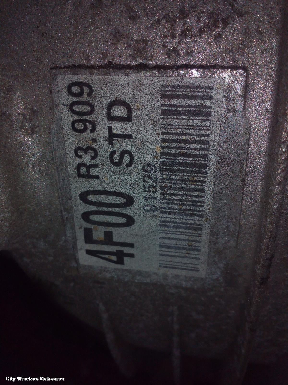 HYUNDAI GENESIS DIFFERENTIAL CENTRE, DH, 11/2014 - 01/2018