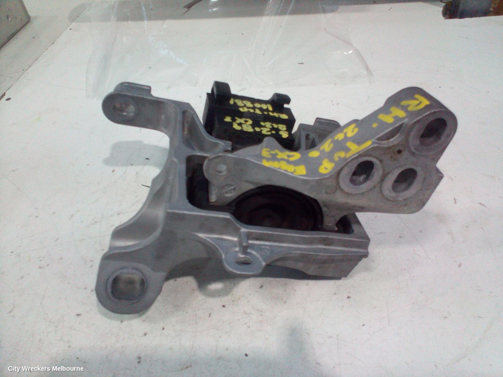 MAZDA CX3 MOUNT, DK, 03/2015 ONWARDS