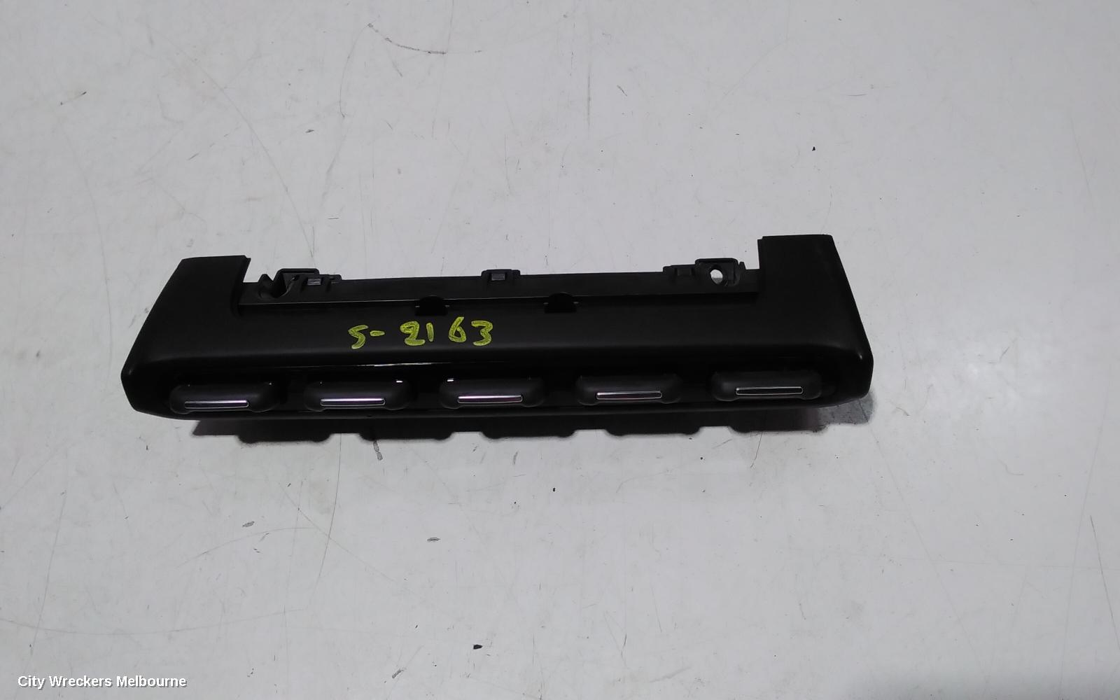 ALFA ROMEO GIULIETTA, 940 SERIES, 01/2011 - 12/2020, 156099243  LFA ROMEO GIULIETTA GENUINE DASHBOARD SWITCHES CONTROLS PANEL : 100945