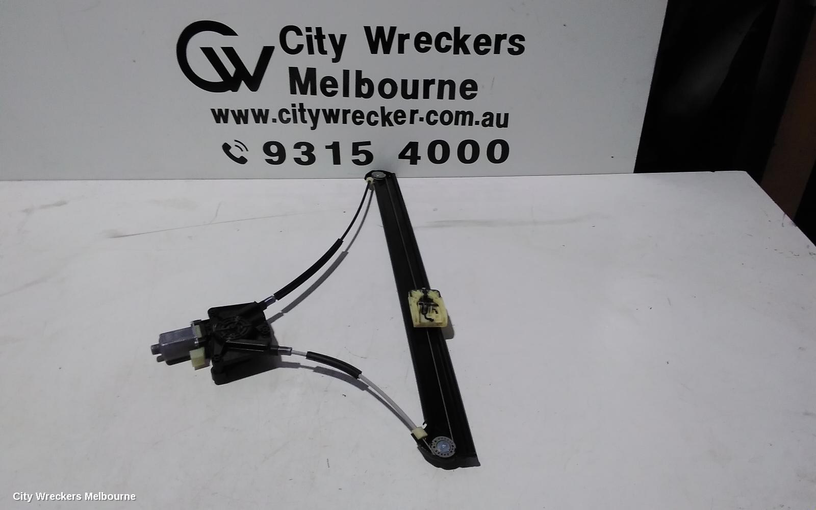 VOLKSWAGEN CRAFTER LEFT FRONT WINDOW REG/MOTOR, SY1, 08/2017 ONWARDS