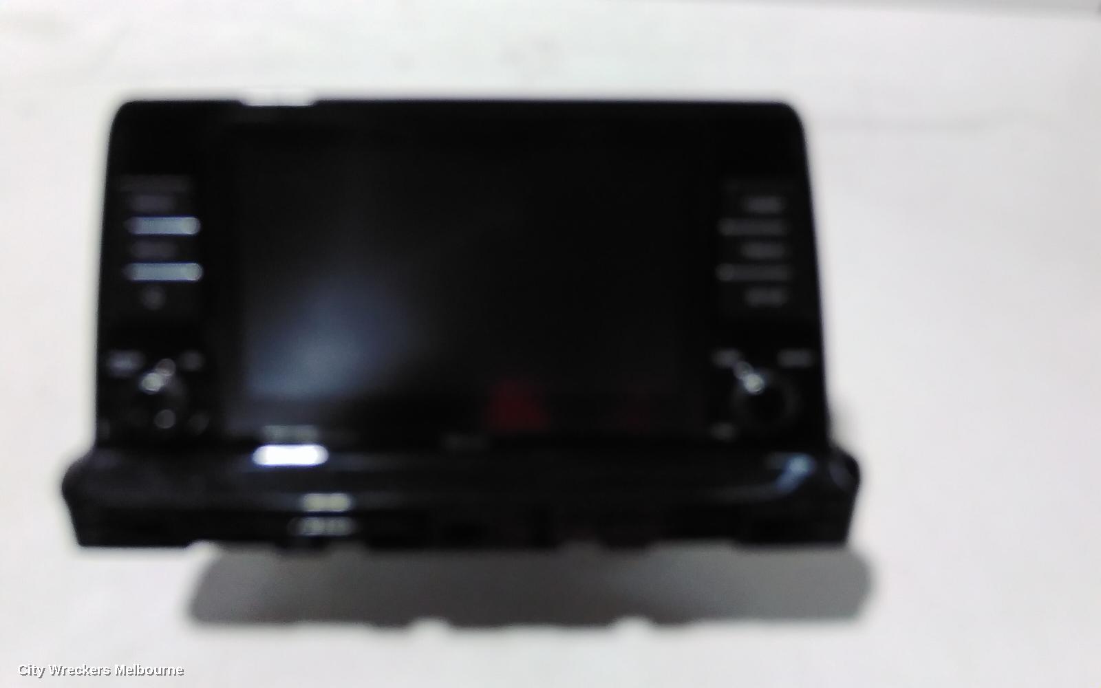 KIA SELTOS RADIO/CD/DVD/SAT/TV, HEAD UNIT, W/ DISPLAY UNIT, 8IN TOUCHSCREEN, SP2, 07/2019 ONWARDS