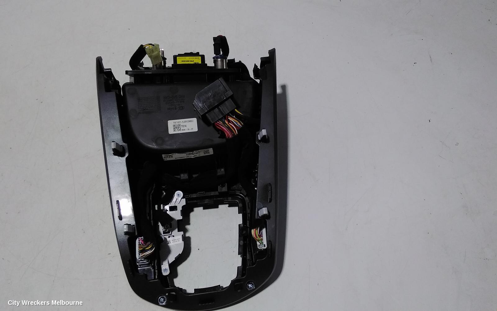 KIA SELTOS GEAR STICK/SHIFTER, SP2, 07/2019 ONWARDS