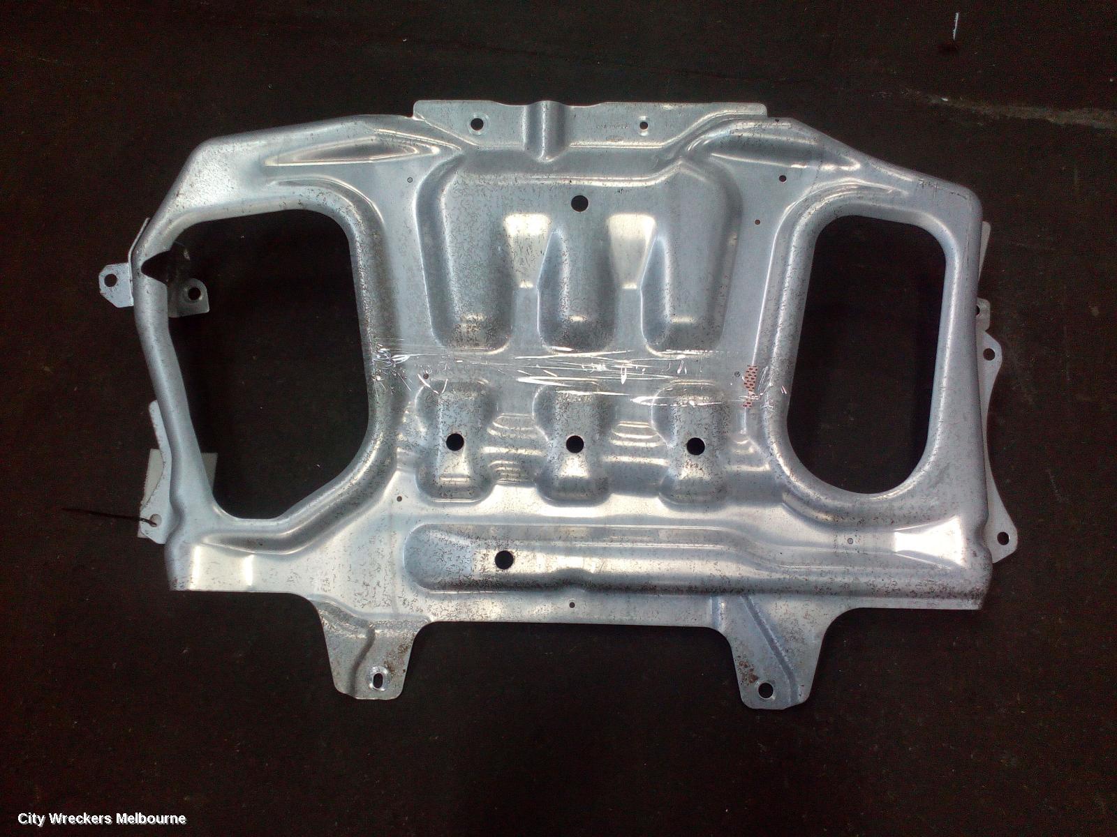 LAND ROVER RANGEROVER SPORT LOWER ENGINE SPLASH TRAY