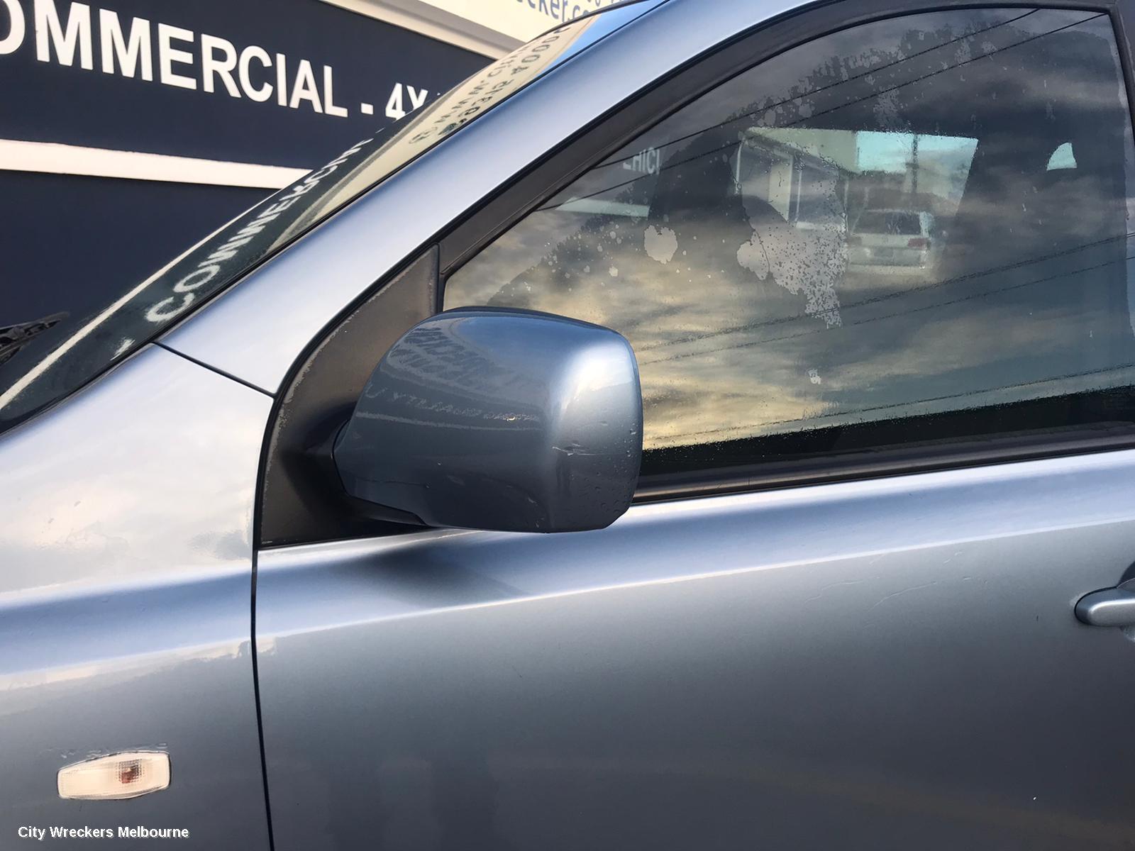 KIA CARNIVAL/GRAND CARNIVAL BONNET, VQ, STRUT TYPE, 01/2006 - 12/2014