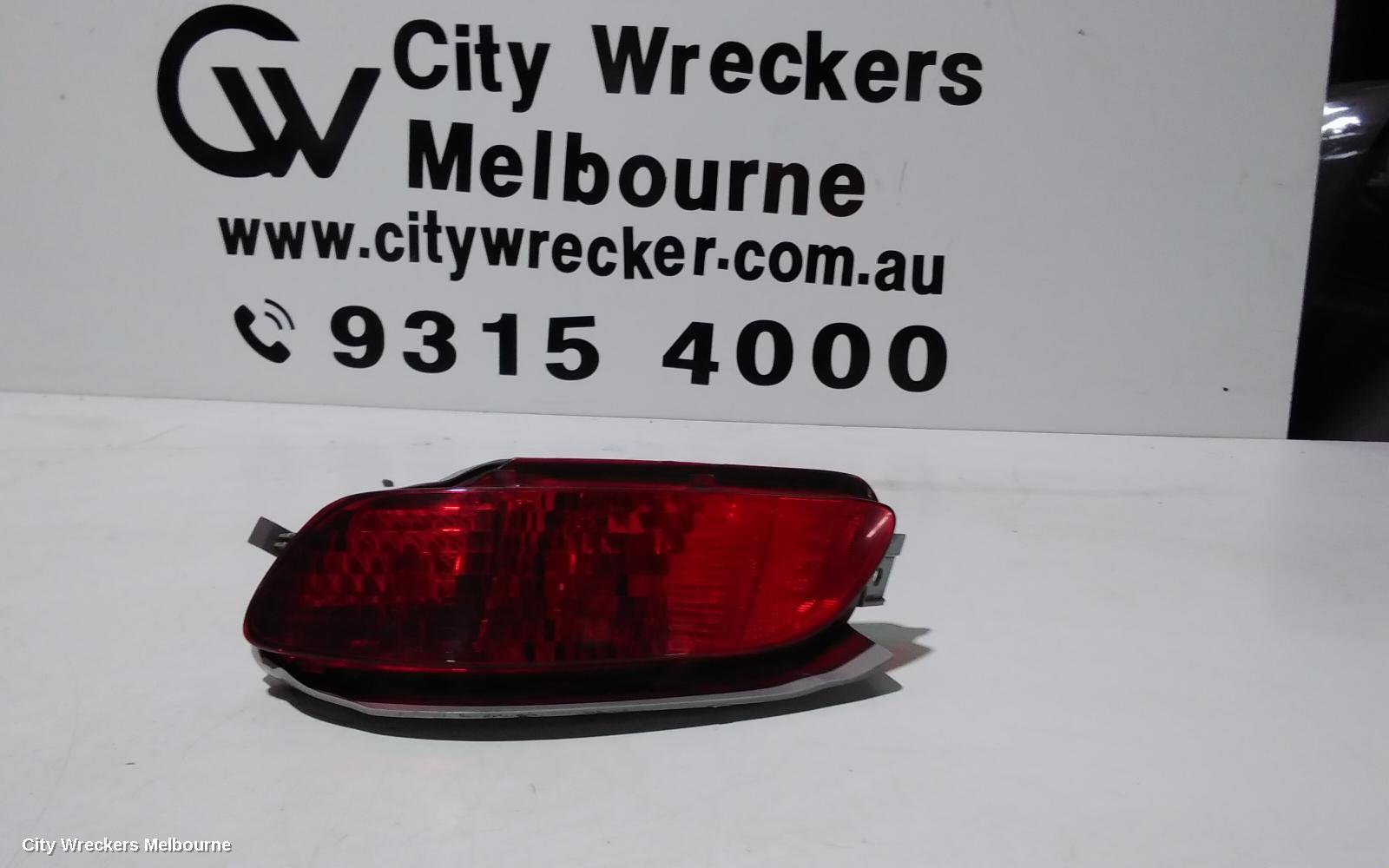 LEXUS RX SERIES RIGHT TAILLIGHT, RX330/RX350/RX400H, MCU3/GSU3/MHU3#, IN BUMPER, 04/2003 - 11/2008