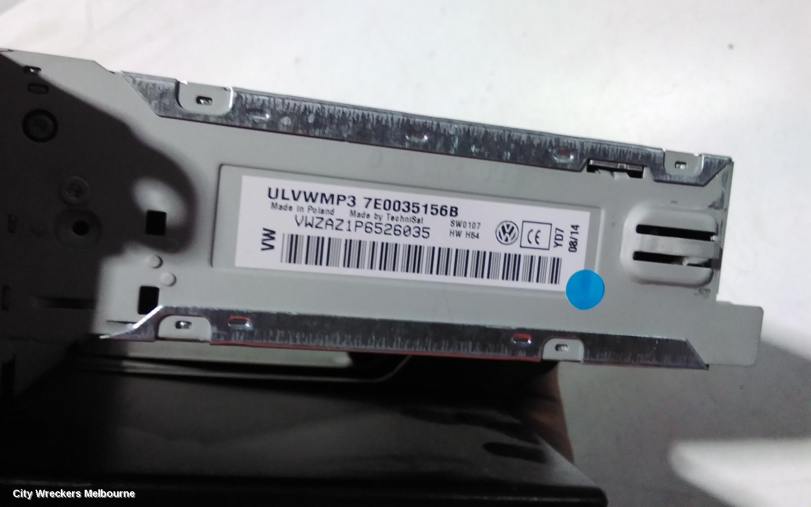 VOLKSWAGEN TRANSPORTER RADIO/CD/DVD/SAT/TV, HEAD UNIT (RCD210), SINGLE DIN TYPE, 03/2010 - 06/2015