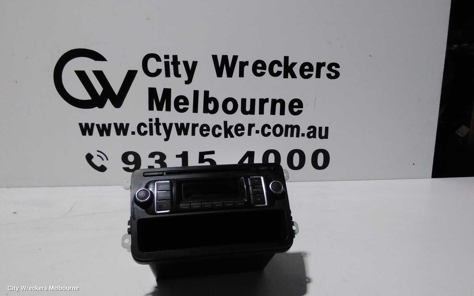 VOLKSWAGEN TRANSPORTER RADIO/CD/DVD/SAT/TV, HEAD UNIT (RCD210), SINGLE DIN TYPE, 03/2010 - 06/2015