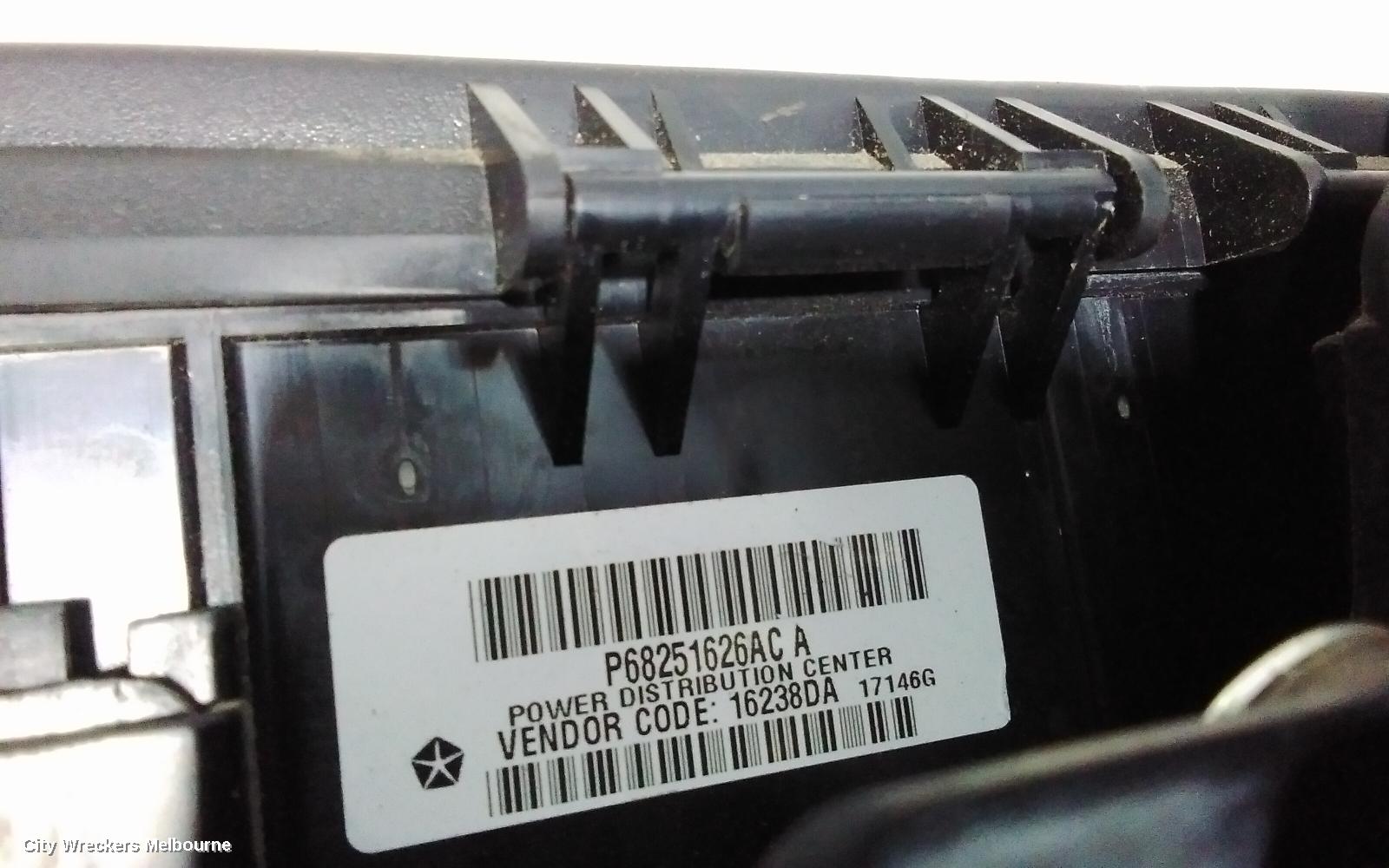 JEEP GRANDCHEROKEE FUSE BOX, ENGINE BAY, PETROL, WK, 10/2010 - 02/2022