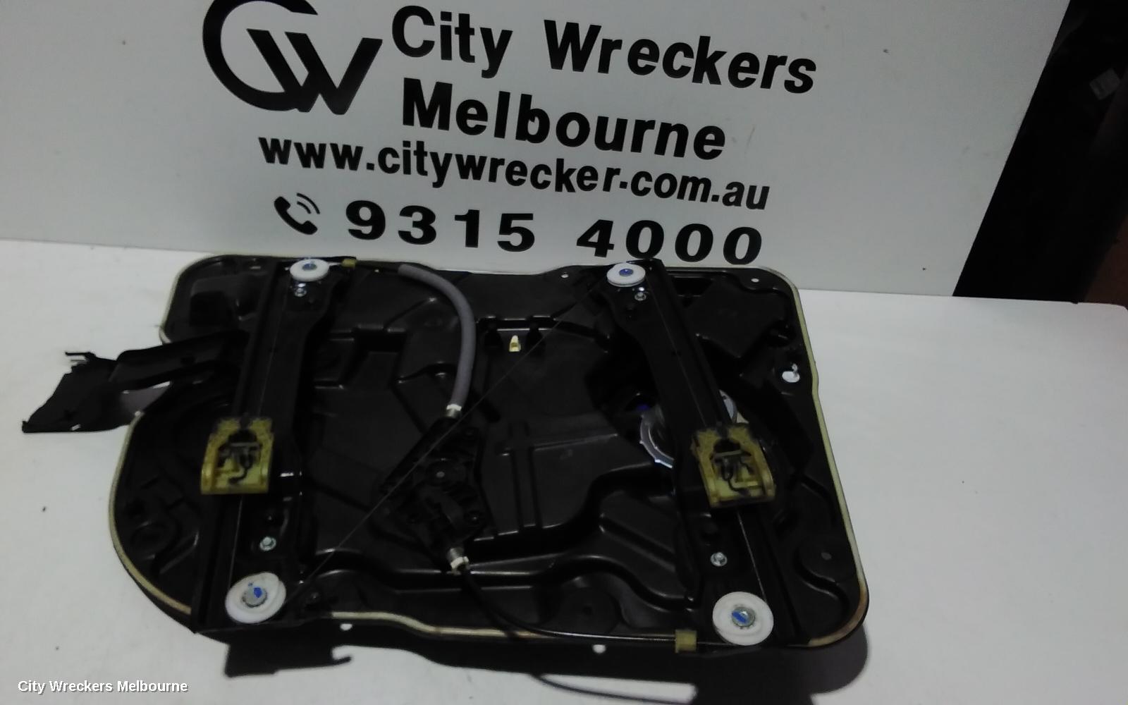 JEEP GRANDCHEROKEE RIGHT FRONT WINDOW REG/MOTOR, WK, 10/2010 - 02/2022