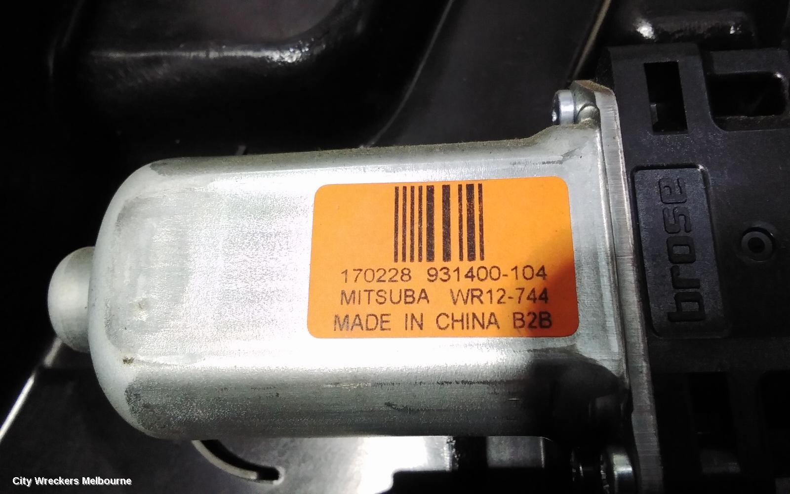 JEEP GRANDCHEROKEE RIGHT FRONT WINDOW REG/MOTOR, WK, 10/2010 - 02/2022