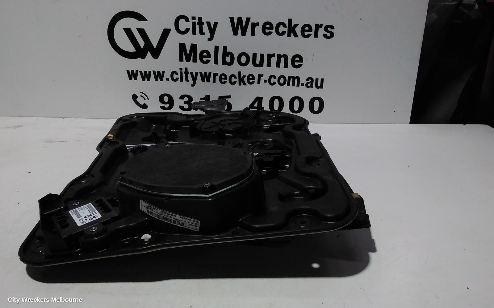 JEEP GRANDCHEROKEE RIGHT FRONT WINDOW REG/MOTOR, WK, 10/2010 - 02/2022