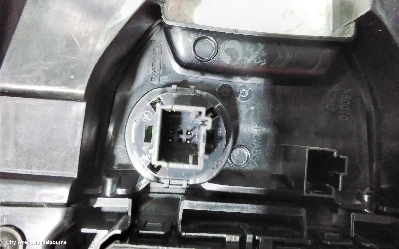 PEUGEOT 308 GEAR STICK/SHIFTER, T9, 10/2014 - 05/2021