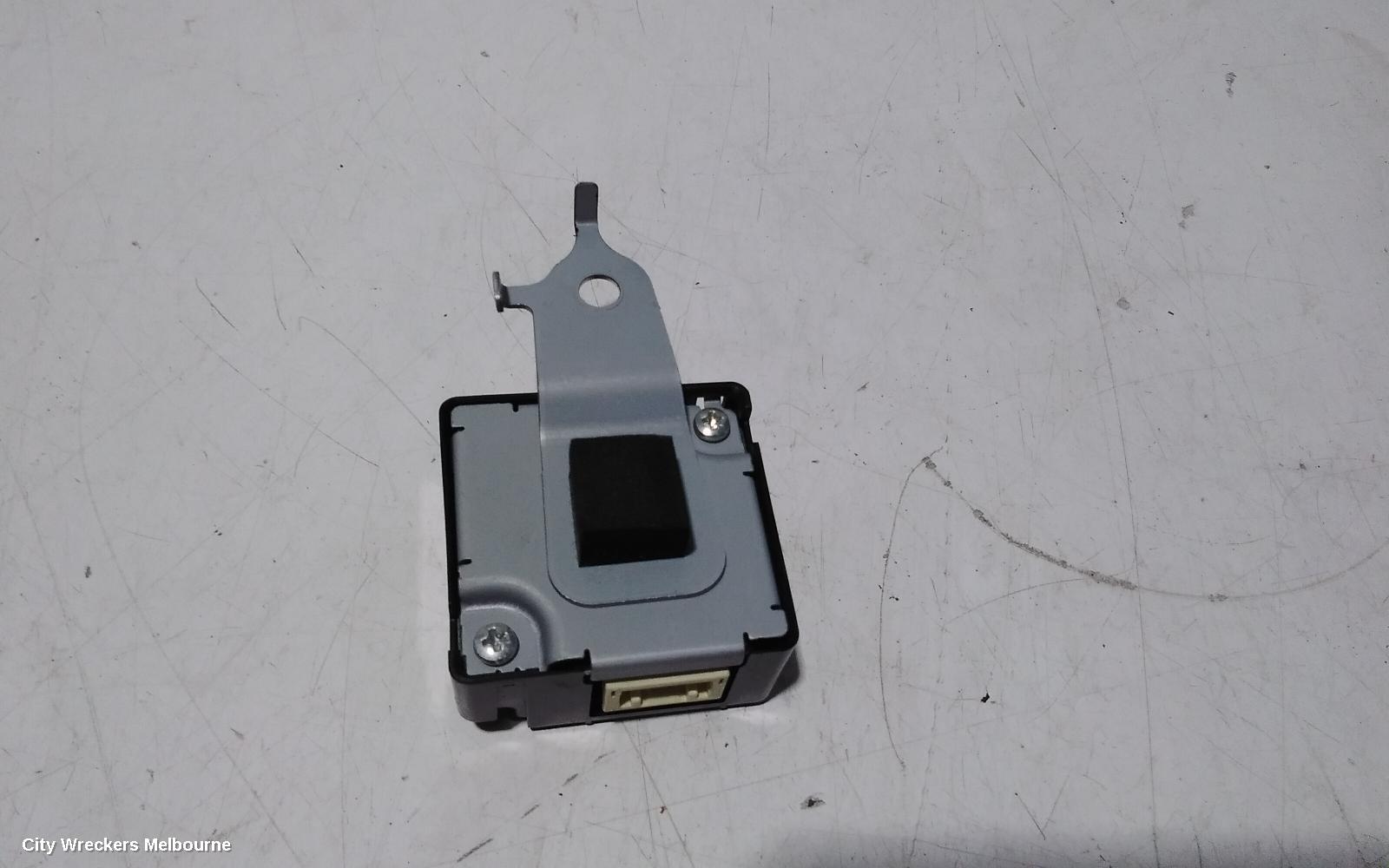 TOYOTA CAMRY, XV70, 09/2017 - 05/2024, 89741-33620  KEYLESS ENTRY DOOR CONTROL RECEIVER: 101208