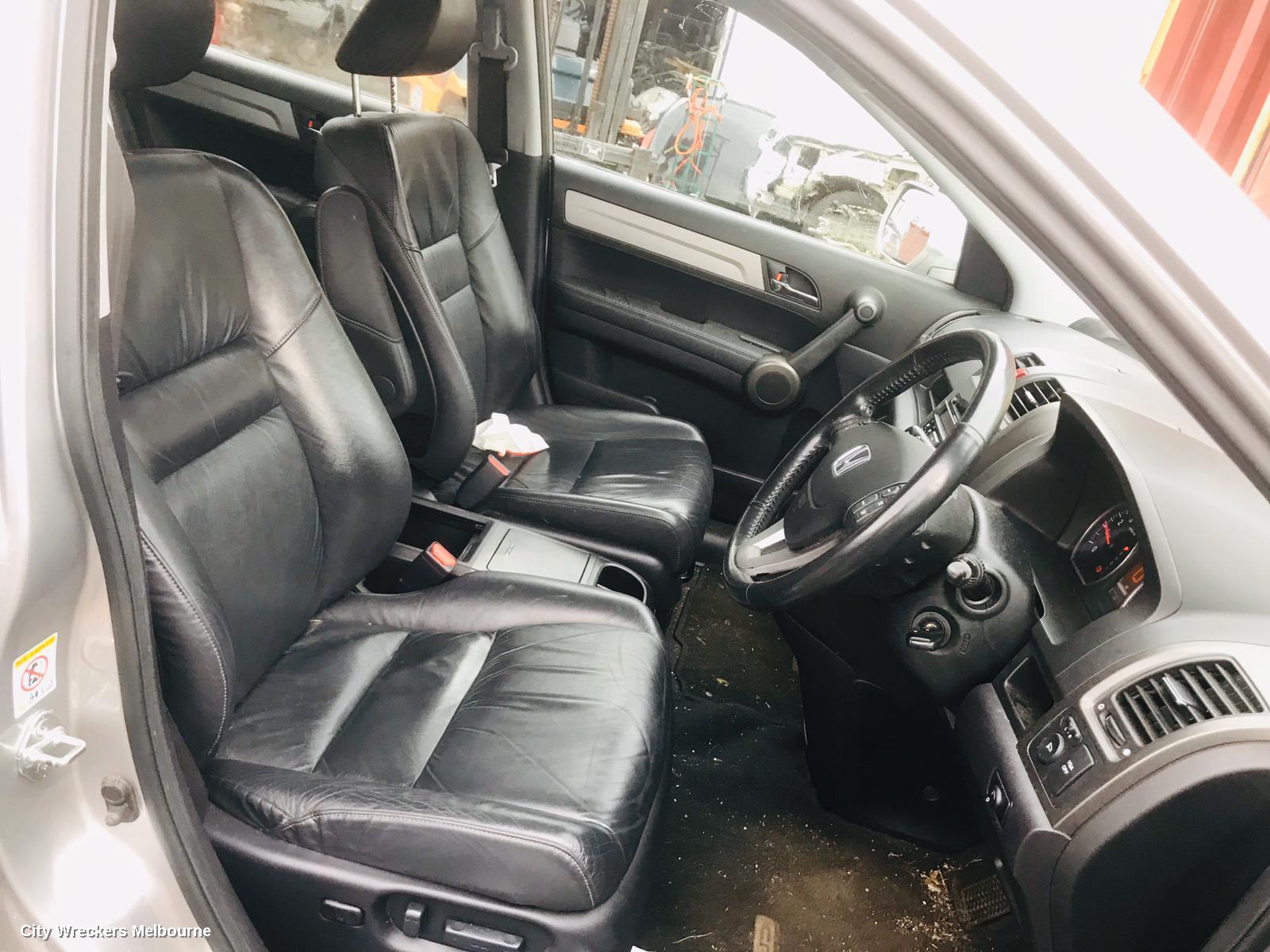 HONDA CRV HEADREST, RH FRONT, LEATHER, RE, 03/2007 - 10/2012