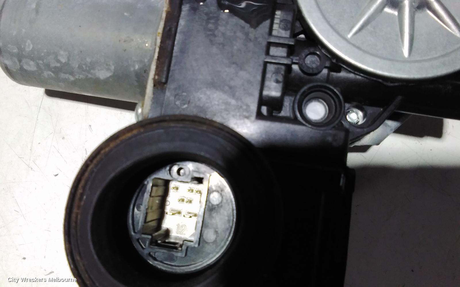 TOYOTA C-HR RIGHT FRONT WINDOW REG/MOTOR, DOOR REG ASSY (REG AND MOTOR), GEN 1, 12/2016 ONWARDS