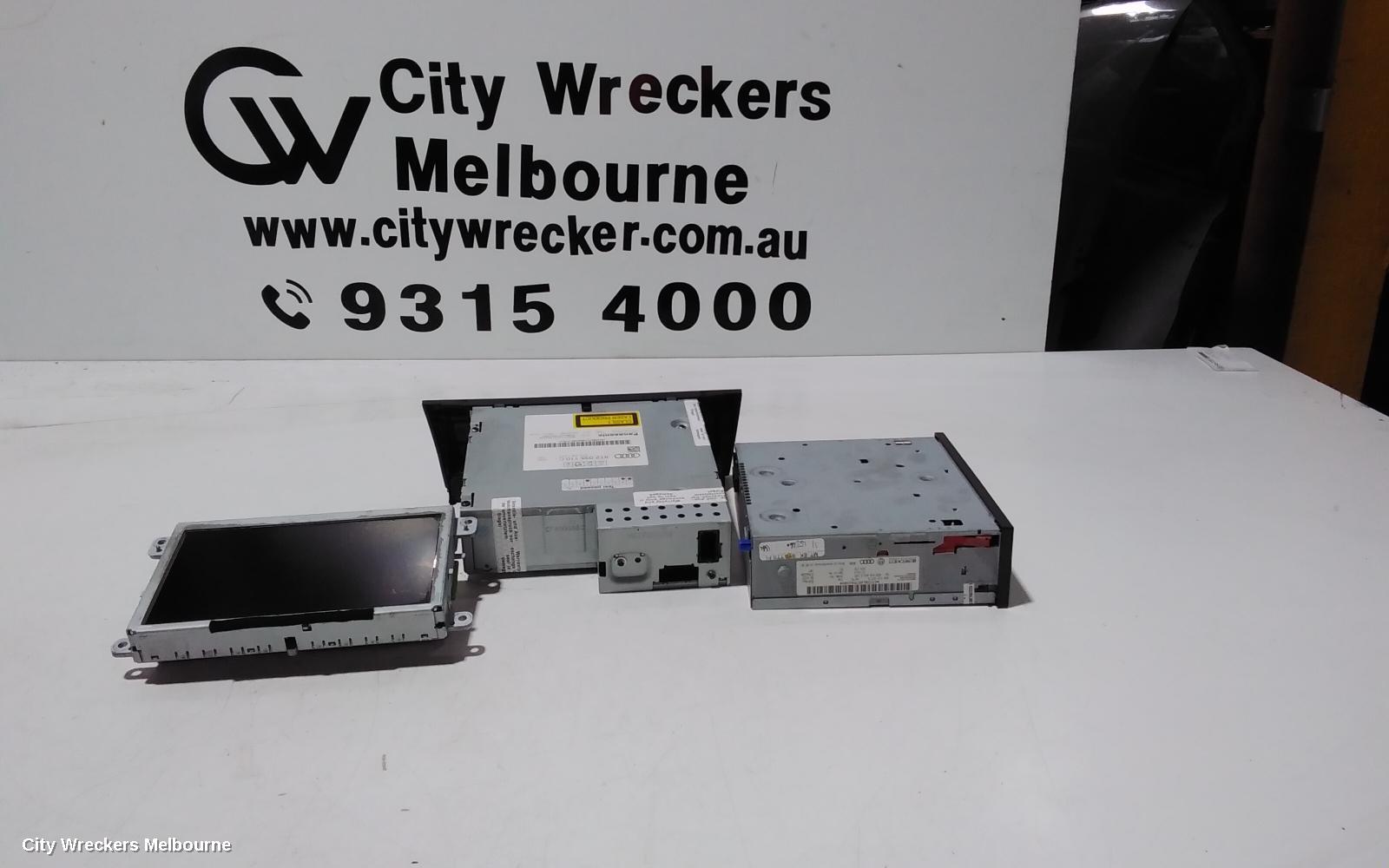 AUDI A4 RADIO/CD/DVD/SAT/TV, DISPLAY/HEAD UNIT, AUDI NAVIGATION PLUS, B7, 08/2004 - 07/2009