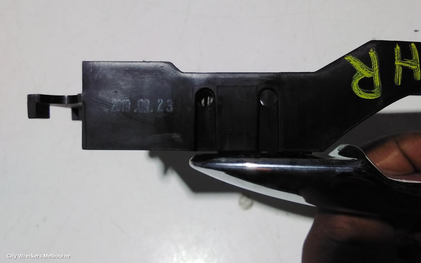 RENAULT KALEOS DOOR HANDLE, OUTER, RH REAR, CHROME, XZG, 06/2017 ONWARDS