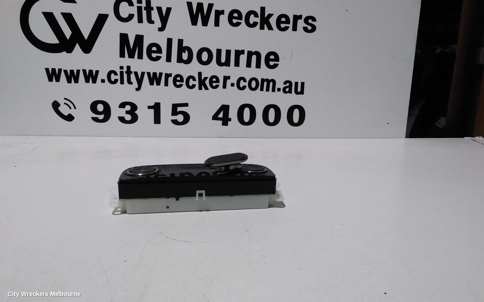 MITSUBISHI TRITON HEATER/AC CONTROLS, MQ-MR, CLIMATE CONTROL DUAL ZONE TYPE, 03/2015 ONWARDS
