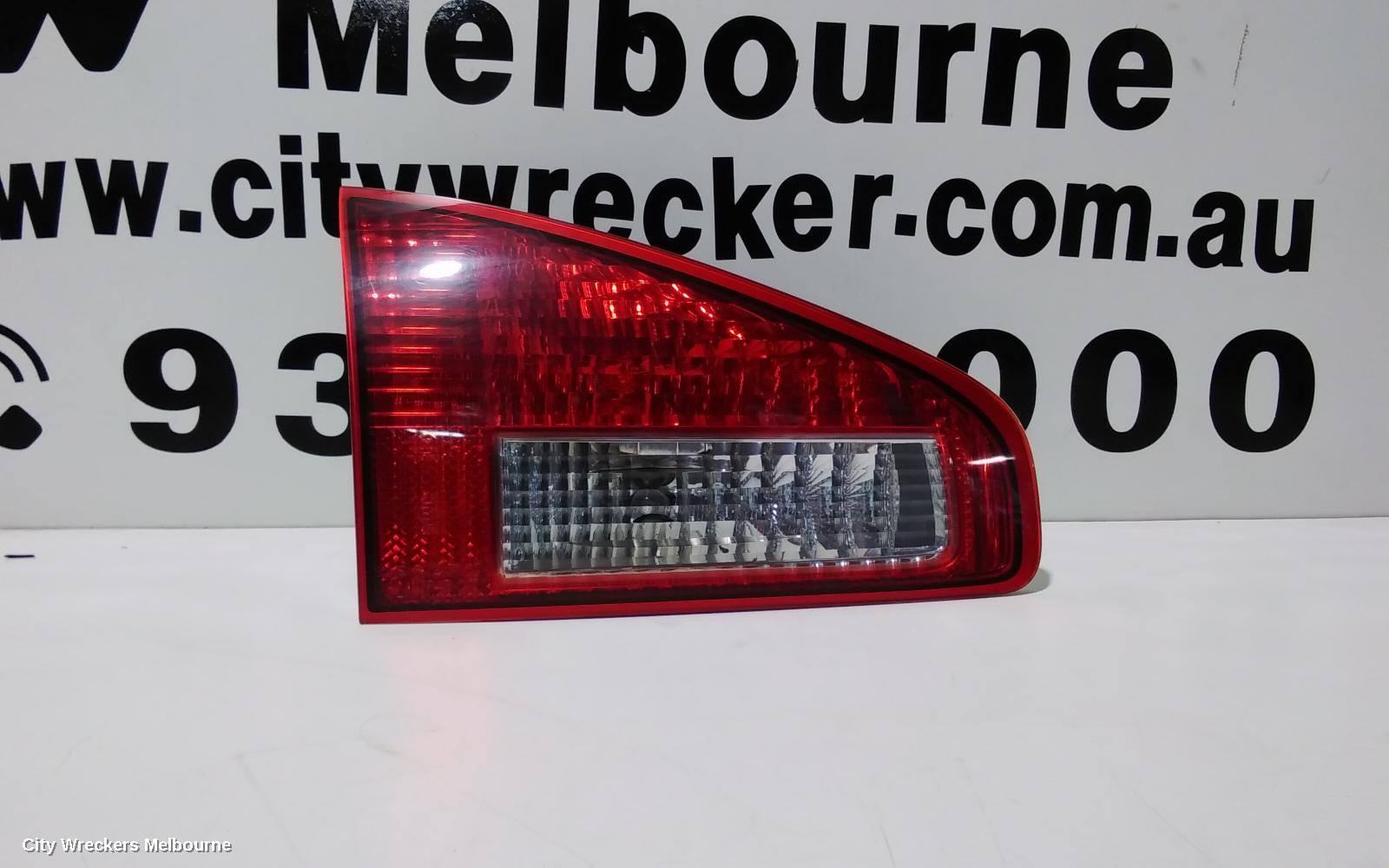 SUBARU TRIBECA REAR GARNISH, TAILGATE LAMP (LH SIDE), B9, 12/2007 - 01/2014