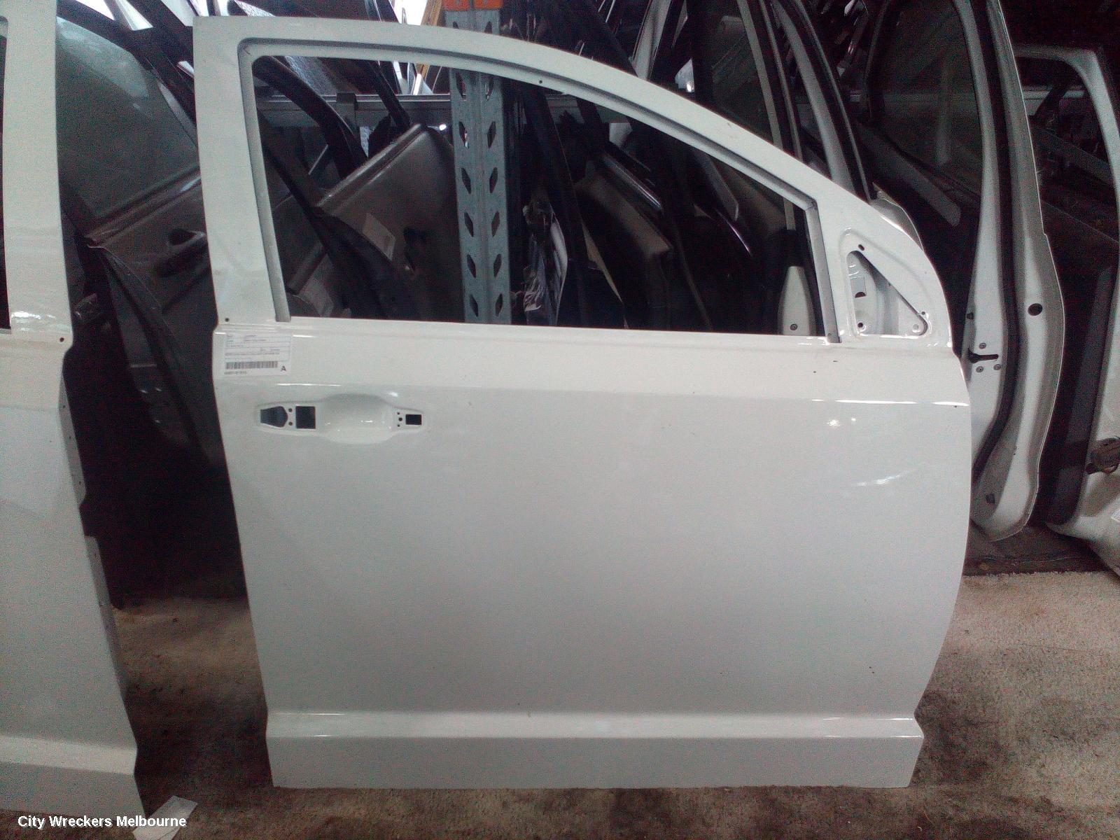 DODGE JOURNEY RIGHT FRONT DOOR, JC, 05/2008 - 02/2013