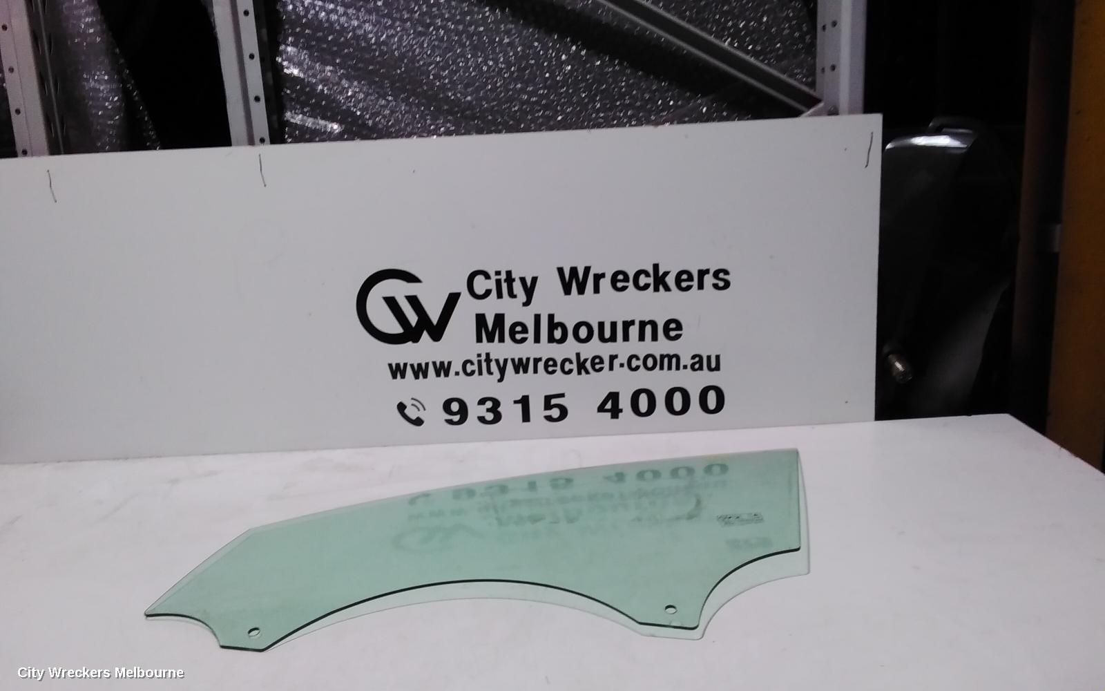 FORD MONDEO LEFT FRONT DOOR WINDOW, MA-MC, GREEN TINT TYPE, 10/2007 - 12/2014