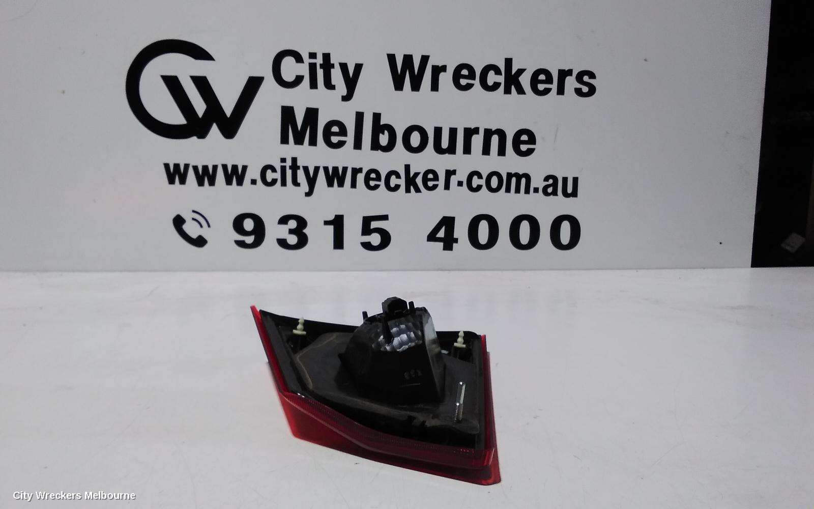 SUZUKI VITARA REAR GARNISH, TAILGATE LAMP (LH SIDE), VITARA, LY (VIN TSM), 06/2015 - 10/2018