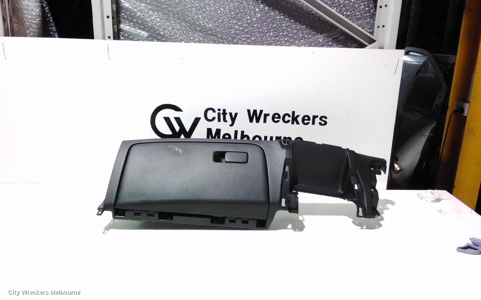 KIA SELTOS GLOVE BOX, SP2, 07/2019 ONWARDS