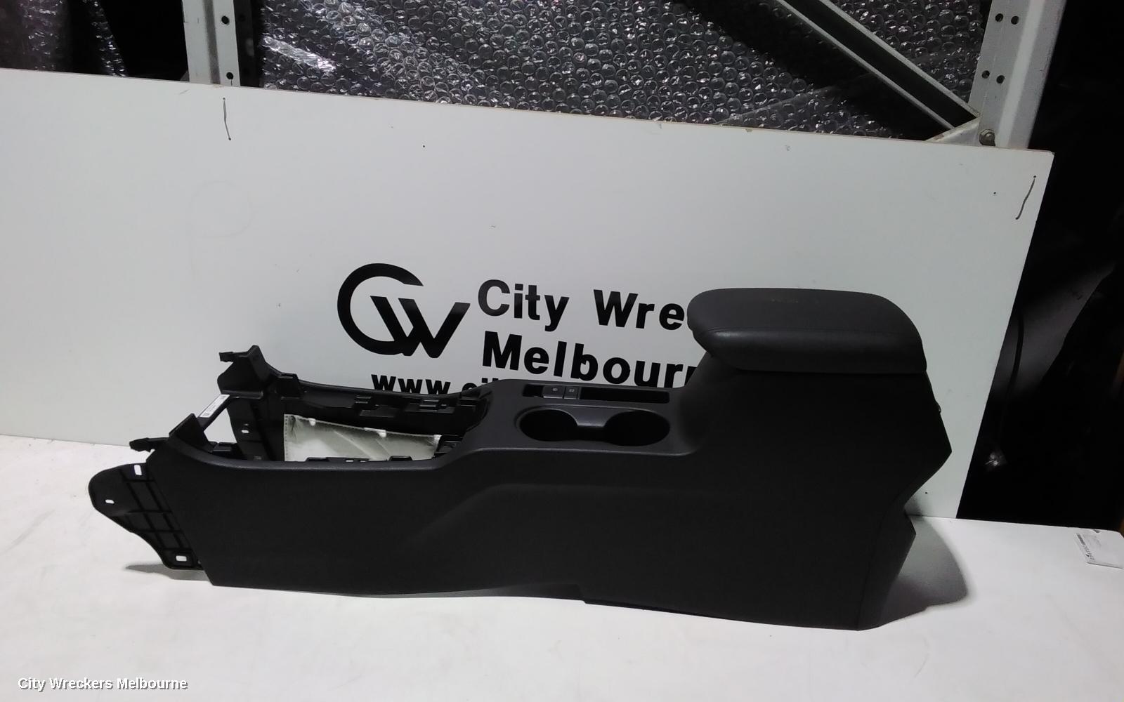 KIA SELTOS CONSOLE, SP2, 07/2019 ONWARDS