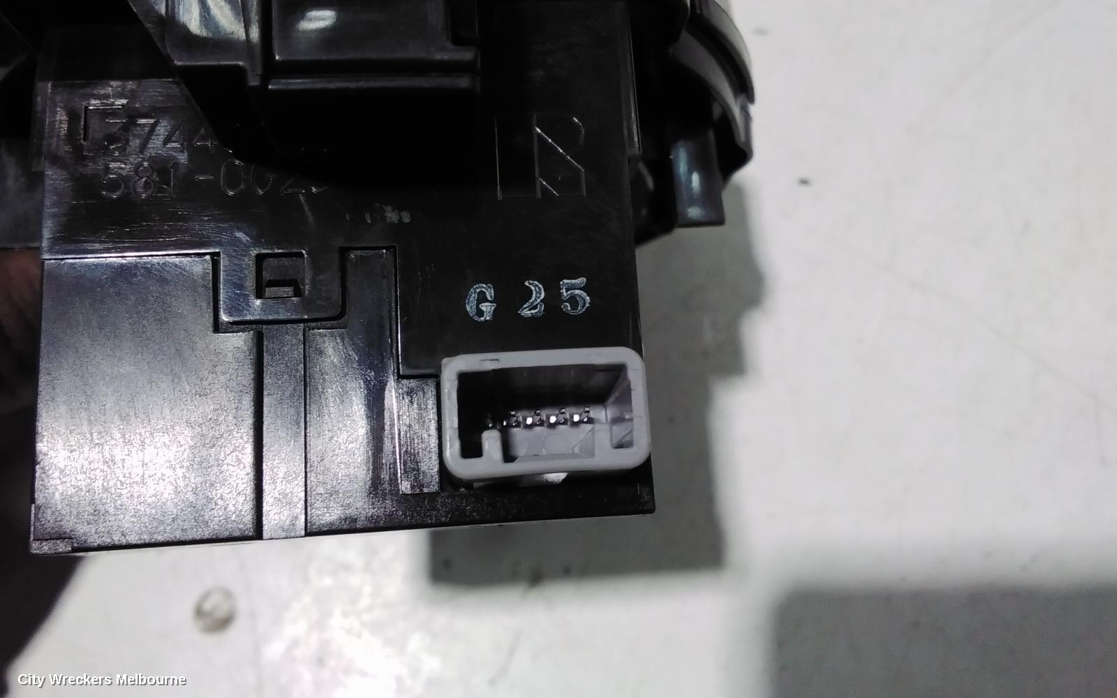 SUZUKI SWIFT AIRBAG MODULE/SENSOR, CLOCKSPRING, FZ, 08/2010 - 03/2017