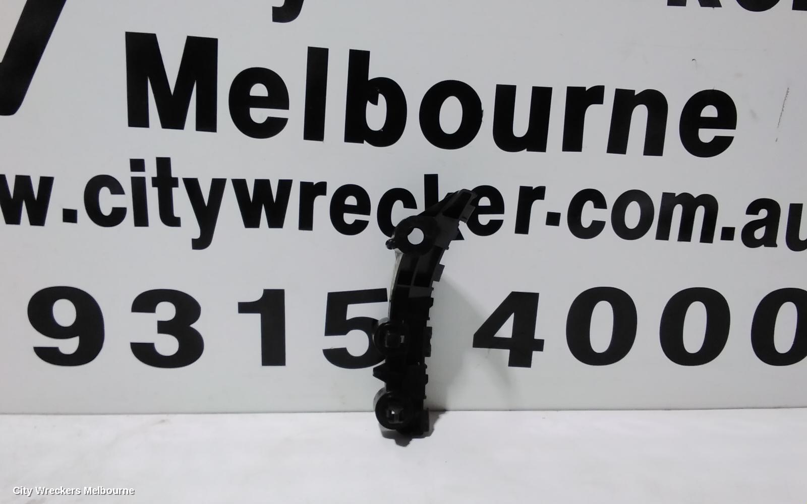 MITSUBISHI PAJERO, QE, PAJERO SPORT, 10/2015 ONWARDS, RHF BAR BRAKET: 101820