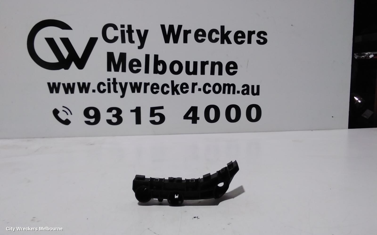 MITSUBISHI PAJERO, QE, PAJERO SPORT, 10/2015 ONWARDS, RHF BAR BRAKET: 101820