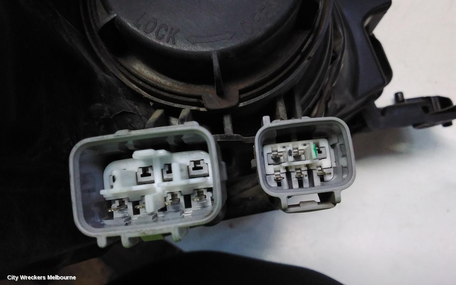 MITSUBISHI OUTLANDER LEFT HEADLAMP, ZJ, XENON, 10/2013 - 03/2015