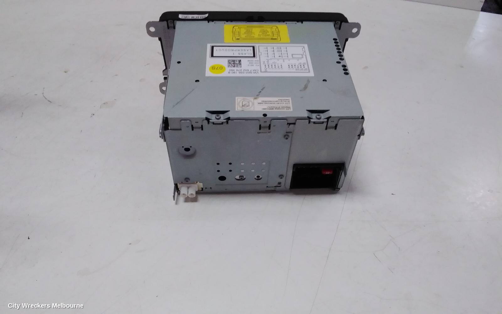 VOLKSWAGEN POLO RADIO/CD/DVD/SAT/TV, DISPLAY & HEAD UNIT (RCD510), 6R, 05/2010 - 09/2017