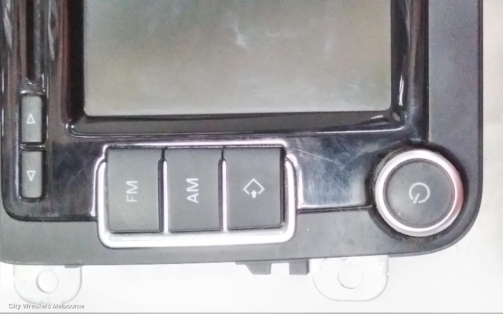 VOLKSWAGEN POLO RADIO/CD/DVD/SAT/TV, DISPLAY & HEAD UNIT (RCD510), 6R, 05/2010 - 09/2017
