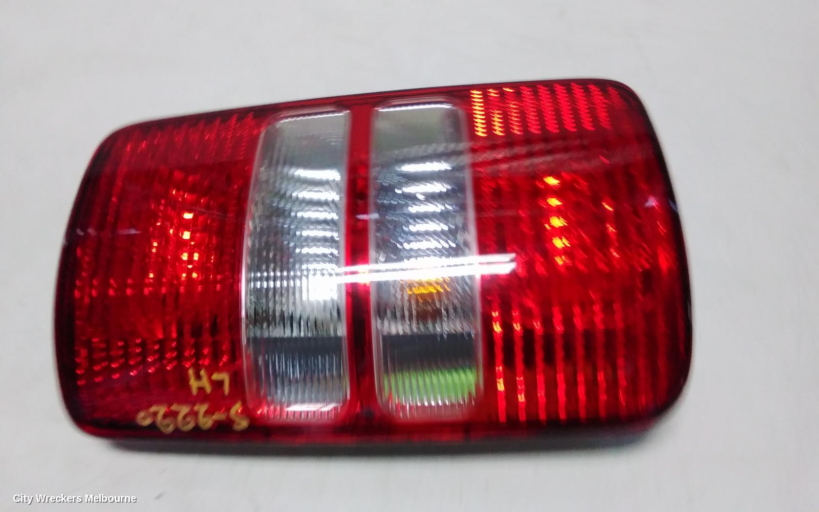 VOLKSWAGEN CADDY LEFT TAILLIGHT, 2K, 08/2010 - 06/2015