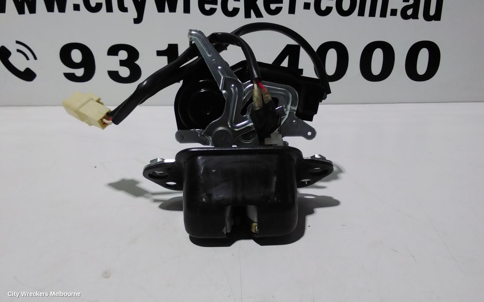 SUBARU TRIBECA DOOR/BOOT/GATE LOCK, TAILGATE LOCK, B9, 10/2006 - 01/2014